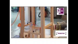 Шлифовка деревянного стула роботом интеллектуальное шлифовальное устройство