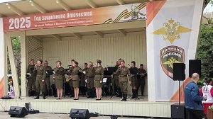Выходила на берег Катюша
