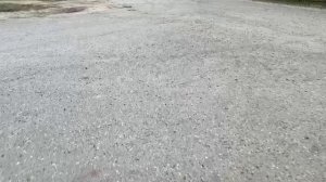 Гуляем по местным дворикам! Детские площадки еще тех времен - совсем не современные!)