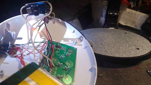 Епізод I: "Нова надія" Світлодіодний світильник LUXEL TL-01B смотреть онлайн