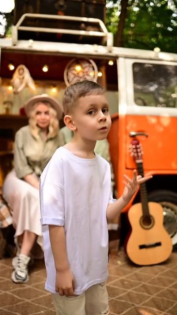 5УТРА - Белая полоса🔥Кое-кто заглянул в кадр! Куда мы б смотреть онлайн