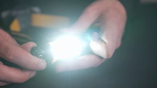 Обзор нового налобного фонаря Petzl XENA смотреть онлайн