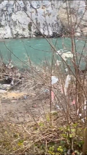 путешествуя в Сербии, иногда жалко природу. В РФ такое смотреть онлайн