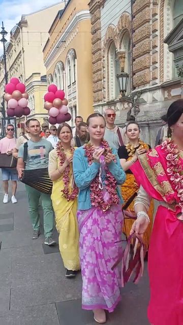 #счастье #счастьеесть #песня #песнядлядуши #харинама #п смотреть онлайн