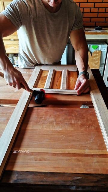 Столярные будни. Сборка дверцы шкафа (профиль-контрпр? смотреть онлайн