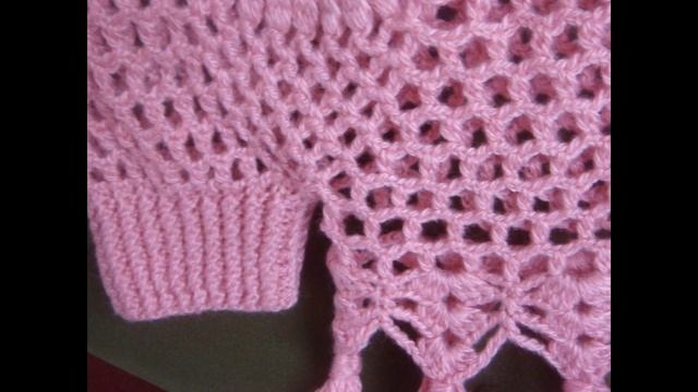 Пончо с манжетами, связанное крючком смотреть онлайн