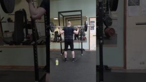 Немножко приседов из реала)