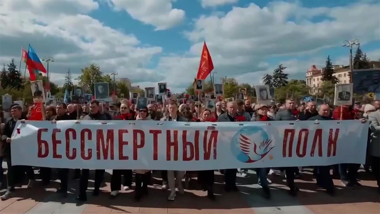 В Белоруссии прошли шествия "Бессмертного полка"