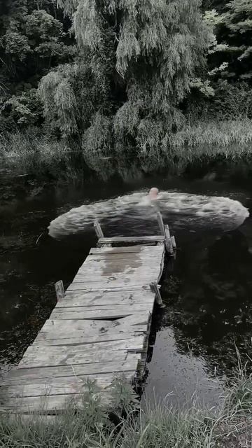 Славяне есть здесь? #россия #славяне #природа #озеро смотреть онлайн