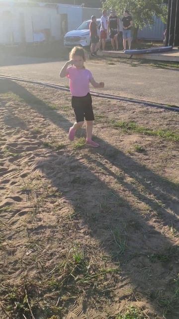 Танцы на пляже. #дети #танцы #рек #рекомендации #пляж #5л? смотреть онлайн