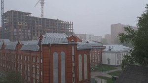 Мощный ливень с грозой в Новосибирске 10.05.2025г.