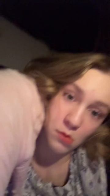 мои песни можно послушать в ТГК-Лив🎶А у вас есть пито? смотреть онлайн