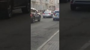 Проиграл свою одежду...