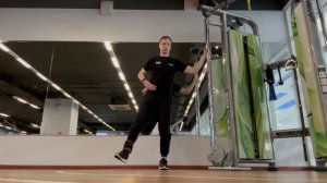 Отведение прямой ноги стоя с утяжелителем