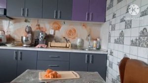 Домашний влог# готовлю суп 🍜 и салат опять🤣маленькое блюдце.