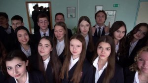 Выпускники 33 школы 9б - Фотостудия Небо - Выпускные альбомы 2025