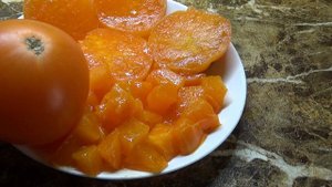 Новинки томатов 2023 года. Томат Оранжевый Монстр Фледхед - сплошная оранжевая мякоть без семян!