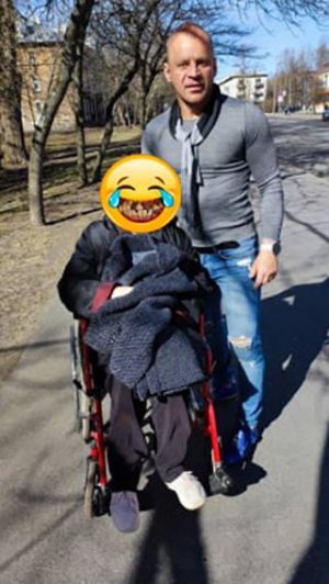 ШОК!!! Юрий Канарский ударил мать в прямом эфире!!!