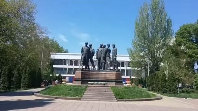 Памятник борцам за Советскую власть (29.04.2019) смотреть онлайн