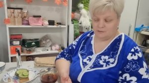 Утро сонное,  пойдёмте завтракать и конечно поболтать.🥰🌹🌹🌹🤣