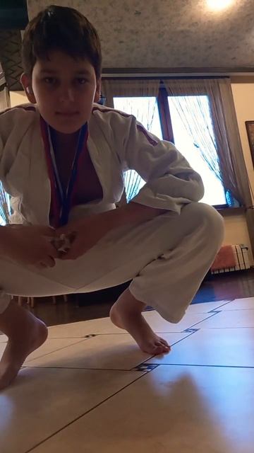 #украинароссия выпендривается не особо хочу но я спор смотреть онлайн