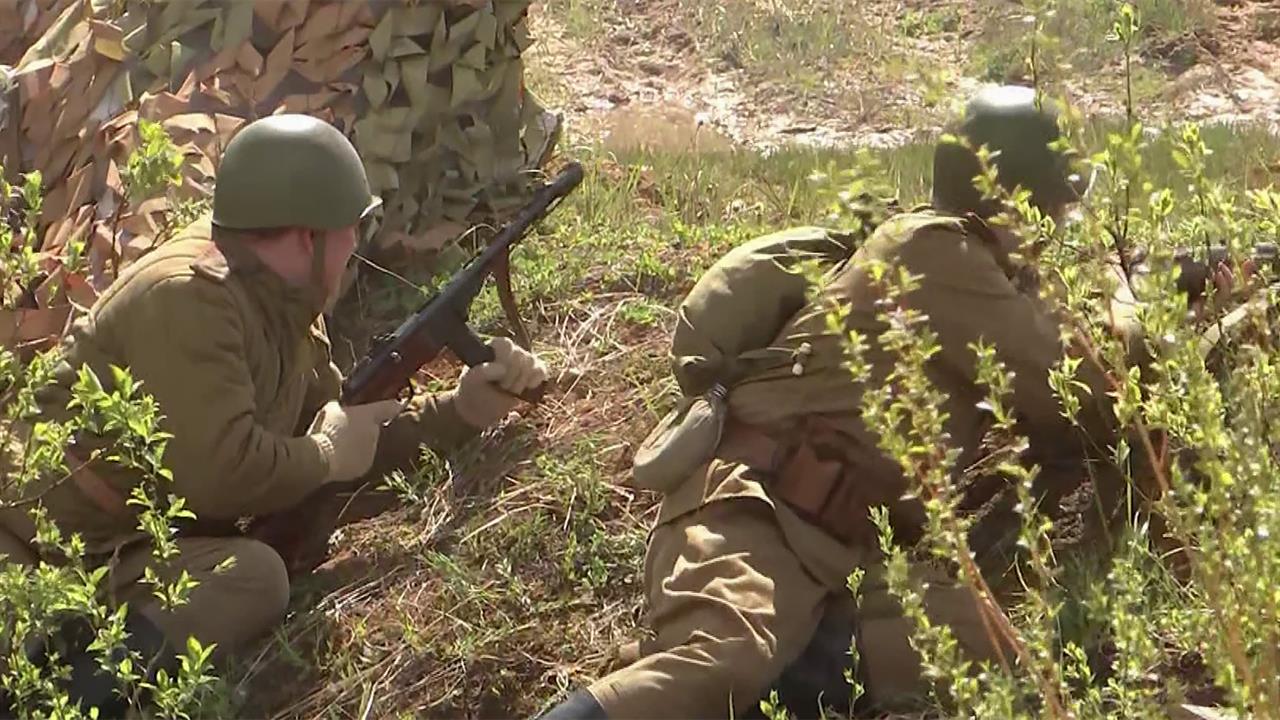 В парке "Патриот" состоялась реконструкция боя 1945 года у венгерского озера Балатон