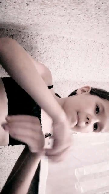 наверное видео будут выходит в один день 1-2 раза(не оби смотреть онлайн