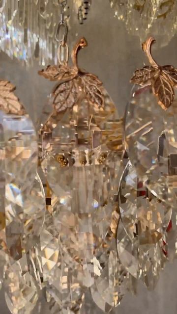 ЛЮСТРА смотреть онлайн