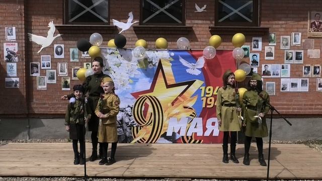 "Мы вместе"  Вокальная студия "ТОНИКА"  Руководитель Молостова Алёна Александровна 89251925151
