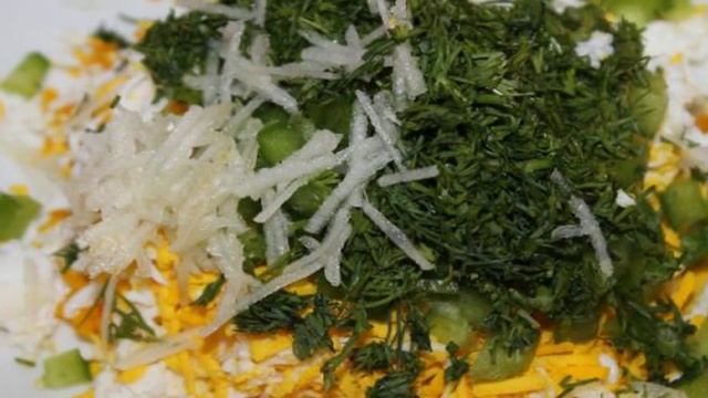 Помидоры с сырно - яичной начинкой