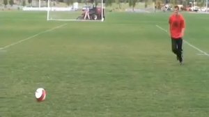 Как делать подкаты в футболе