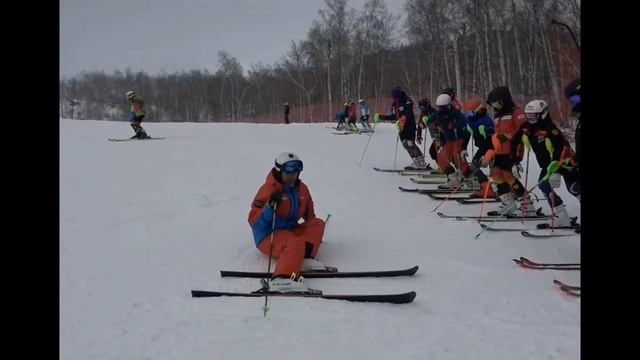 Резкий разворот с бедром на склон 5