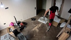 Установка люстры на тросах к натяжному потолку...