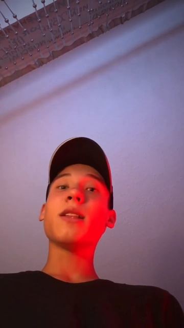 Как новичку заработать на дизайне?💸 (смотри закреп👇) смотреть онлайн