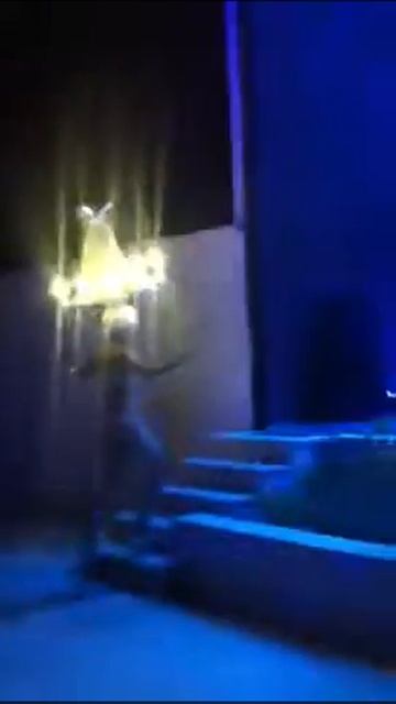 Девушка люстра смотреть онлайн