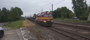 Высокая скорость, тепловоз М62 с хопперами дозаторами