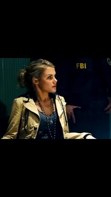 За что их взяли? Они УЗНАЛИ тайну! СКРЫТОЕ приложение в смотреть онлайн