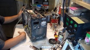 Сварочный инвертор ELITECH АИС 250