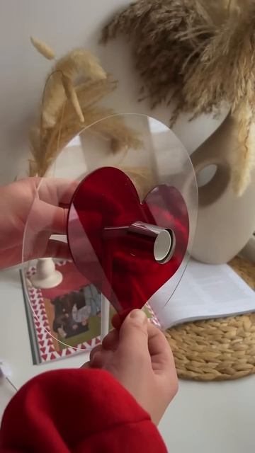 Самая необычная лампа с AliExpress🤯 ссылочка в тгк @plyshkadry смотреть онлайн