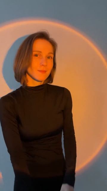 Фото с лампой закатного света #мобильнаяфотография #и? смотреть онлайн