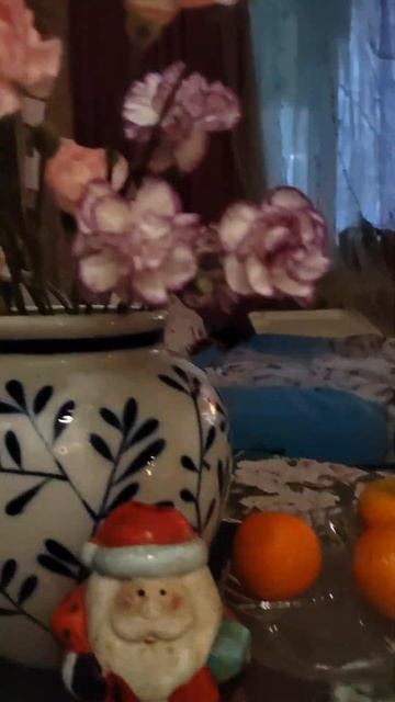 Пусть Ваша жизнь сверкает, как Новогодние огоньки гир? смотреть онлайн