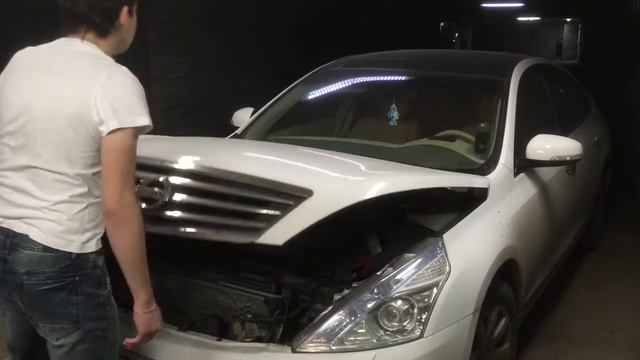 Упор капота на Ниссан Тиана - 2 смотреть онлайн