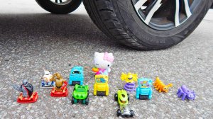 Эксперимент с автомобилем! Краш тест vs Давить колесом Игрушки из Киндер Сюрприз! Звёздные войны!