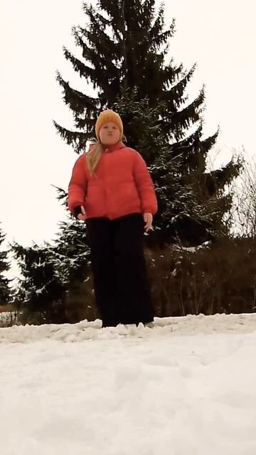 Через 20 дней новый год✨😜#dance #танцы #актив #snow #shorts #нов смотреть онлайн