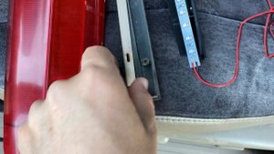 Стоп-сигнал в спойлер на Land Cruiser Prado 120