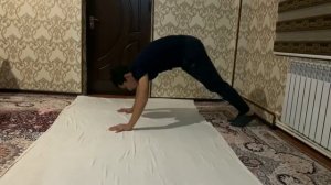 Uy sharoitida trenirovka qilish.Workout at home.Отжимания от пола