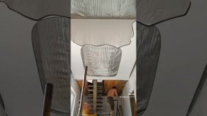 Натяжные потолки , 2 уровня , с двумя перегибами , свето?