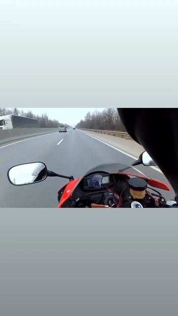 За рулем бро #berezovskii #berezovsky смотреть онлайн