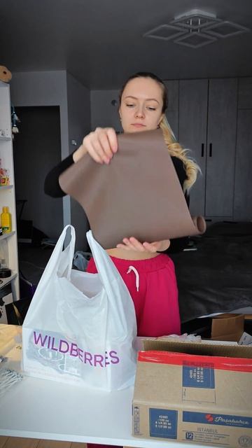 Бросила работу и начала свой бизнес из дома. Как я начи смотреть онлайн