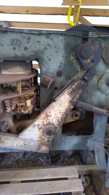 Револьверный пресс бота смотреть онлайн